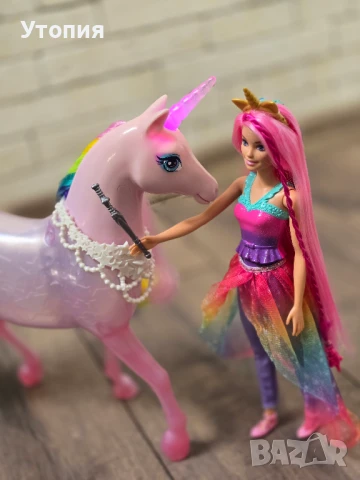Кукла Барби и светещ музикален Еднорог, снимка 5 - Кукли - 50886304