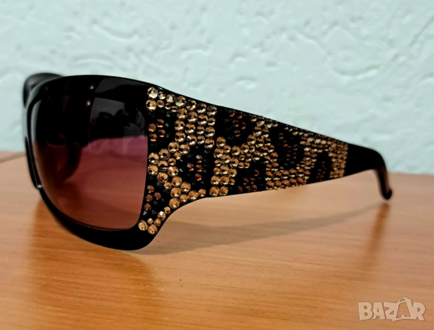 Слънчеви очила/подарък шал, снимка 3 - Слънчеви и диоптрични очила - 54139193