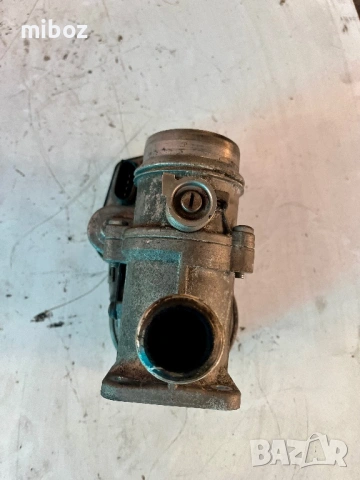 EGR клапан БМВ Е серия BMW, снимка 4 - Части - 53921759