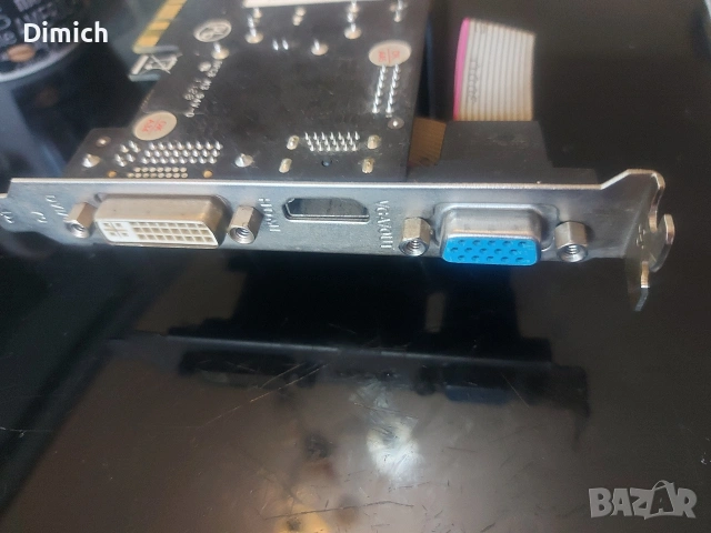 Видеокарта GeForce GF210 1GB , снимка 4 - Видеокарти - 53754990