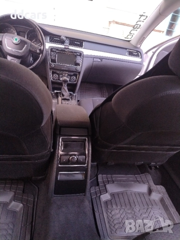 Skoda Superb 2012 2.0TDI 140 DSG, снимка 10 - Автомобили и джипове - 51442040