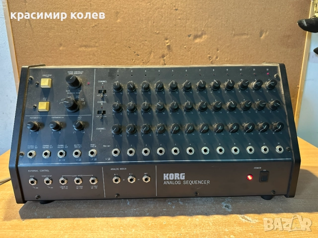 аналогов секвенсер "Korg SQ-10"