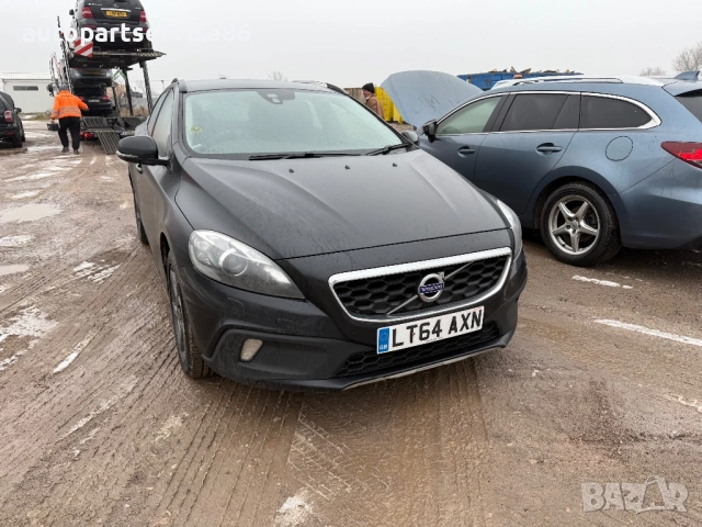 На части Volvo v40 Cross Country 1.6d auto 2014 година, снимка 5 - Автомобили и джипове - 53214747