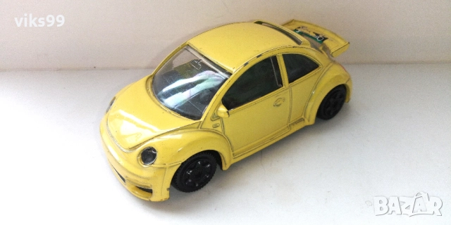 Bburago VOLKSWAGEN New Beetle MADE IN ITALY 1:43, снимка 9 - Колекции - 52800648