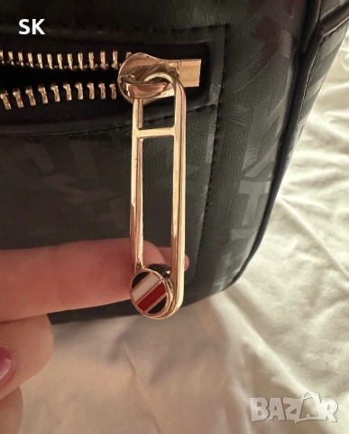 Оригинална чанта Tommy H., снимка 2 - Чанти - 53269853