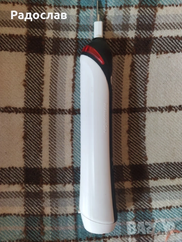  електрическа четка за зъби BRAUN Oral - B, снимка 2 - Други - 54296164