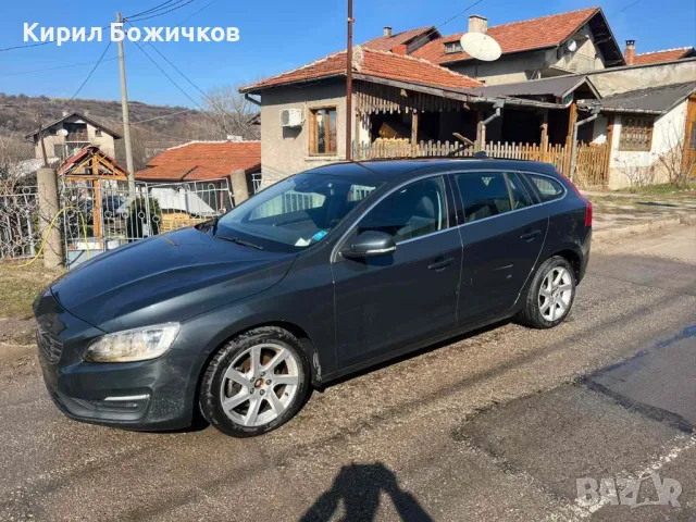 Volvo V60 НА ЧАСТИ 2.0D автомат 2014г, снимка 3 - Автомобили и джипове - 49033407