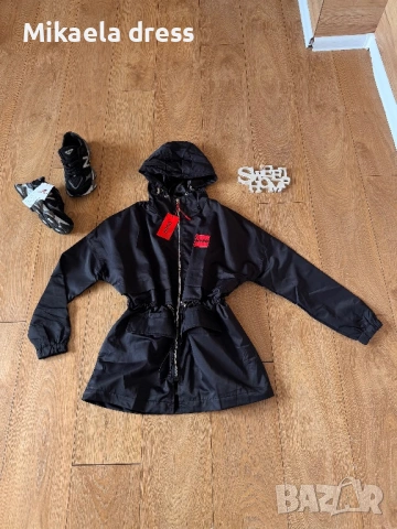 Черно яке Hugo Boss, със стилна пролетна визия. Ново и неносено., снимка 4 - Якета - 53613883