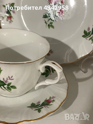 Art Viva porcelain.1990- те.Комплект с рози., снимка 4 - Антикварни и старинни предмети - 52266157