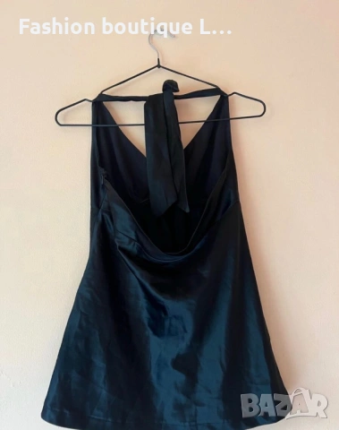 Сатенен черен потник с връзка на врата , гол гръб и цип отстрани 🖤, снимка 2 - Потници - 54184142