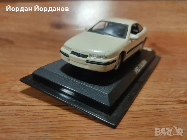 1:43 Опел Калибра, Дел Прадо., снимка 2 - Колекции - 51094350