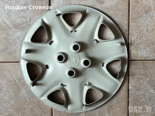 4 броя оригинални тасове за Honda Civic 15, снимка 5 - Аксесоари и консумативи - 52507711