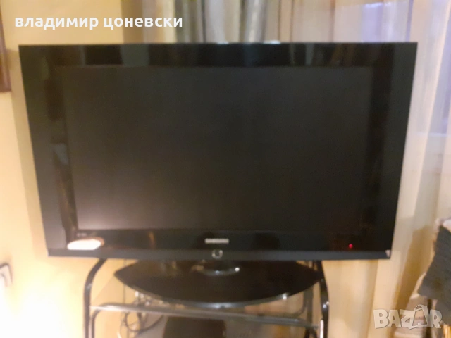 Телевизор Samsung 50 инча ,с кабел,стойка идистанционно