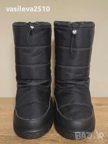 Love Moschino оригинални дамски топли апрески , снимка 4 - Дамски апрески - 53892768