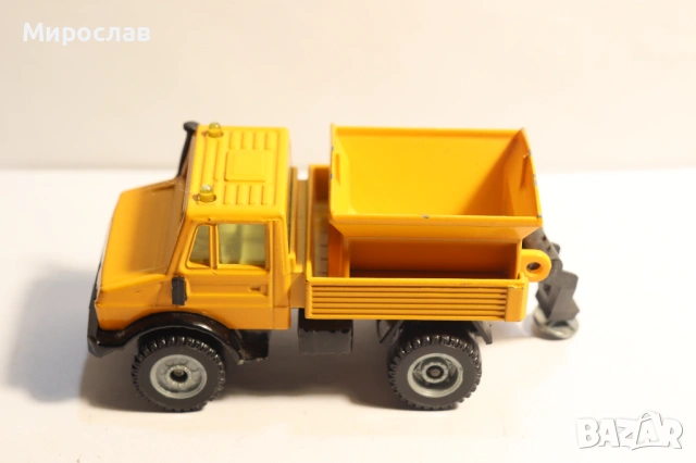 1/55 ?? SIKU MERCEDES BENZ КАМИОН ИГРАЧКА КОЛИЧКА МОДЕЛ КОМУНАЛНИ ДЕЙНОСТИ, снимка 2 - Колекции - 53163937