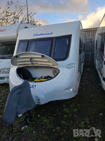 Каравана FLEETWOOD четири-пет местна , снимка 4 - Каравани и кемпери - 53031348