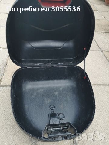 куфар за мотор GIVI със стойка , снимка 1 - Аксесоари и консумативи - 45953891
