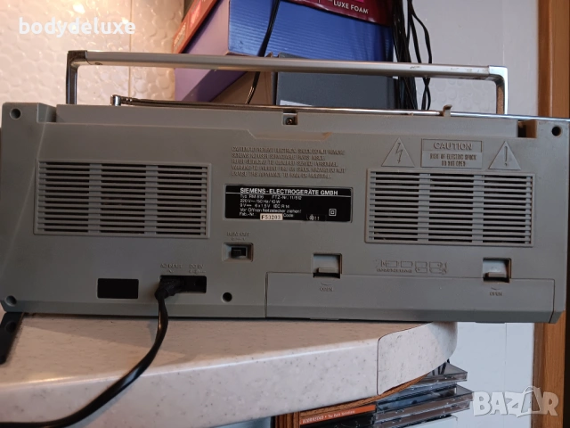 SIEMENS RM 816 радиокасетофон, снимка 6 - Радиокасетофони, транзистори - 53242294