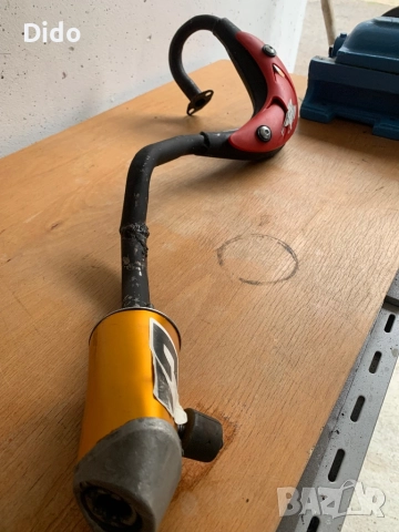 Ауспух за малък мотор педалетка 