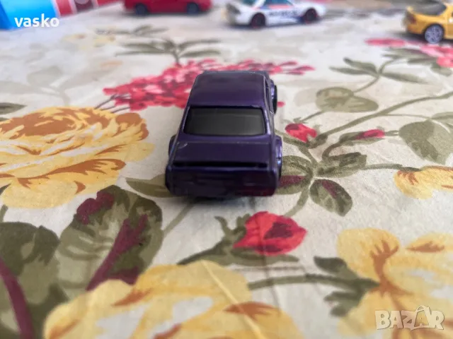 Hotwheels Nissan, снимка 4 - Колекции - 50342494