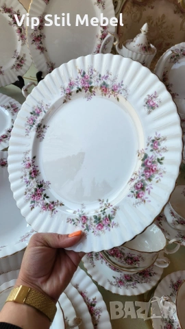 Сервиз за хранене и кафе Royal Albert, Lavender Rose , снимка 13 - Сервизи - 53869490