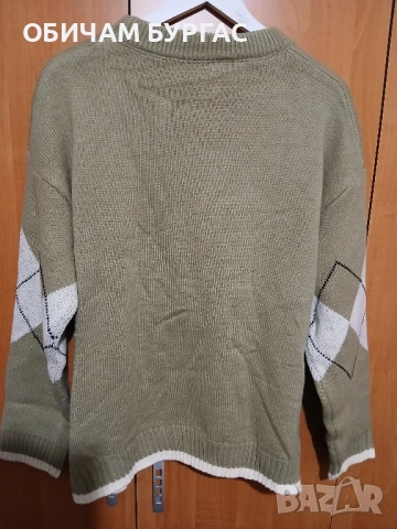 НОВ ПУЛОВЕР ОТ МЕКО ПЛЕТИВО В ЦВЯТ КАКИ С ШАРКА  РОМБОВЕ, снимка 3 - Блузи с дълъг ръкав и пуловери - 52426560