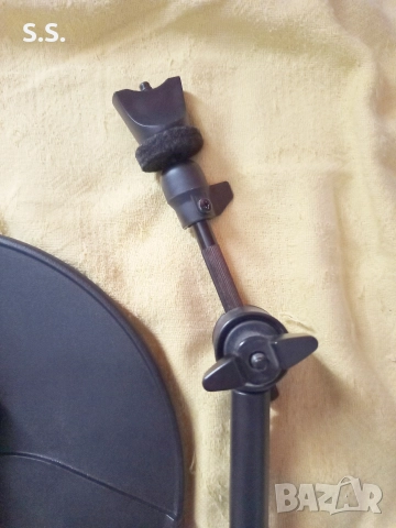 Чинел със стойка на Alesis, снимка 4 - Ударни инструменти - 52801672