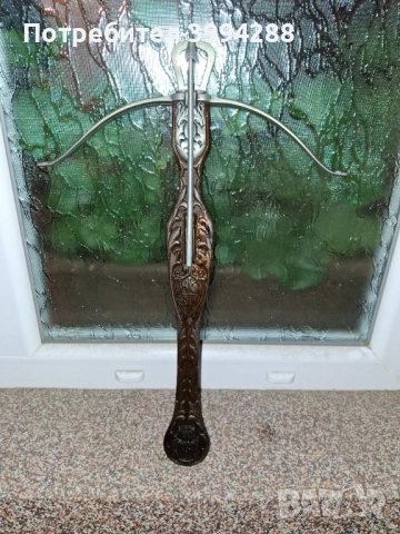 Декоративен арбалет