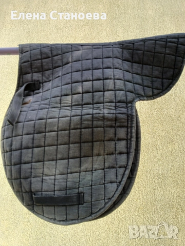 Потник за английско седло, снимка 2 - Други стоки за животни - 51464877