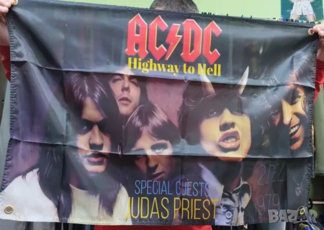 AC/DC-Highway to Hell-уникален флаг, снимка 2 - Китари - 45118817