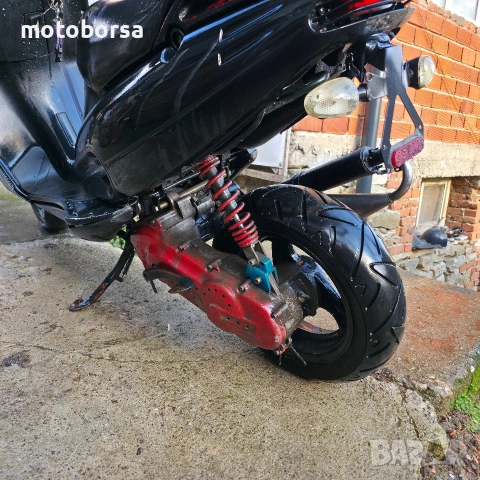 Malaguti F12 50 , снимка 8 - Мотоциклети и мототехника - 53687962