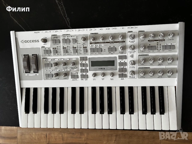 Access Virus TI2 Polar