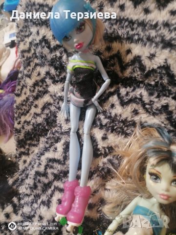 Monster High, снимка 4 - Кукли - 45793684