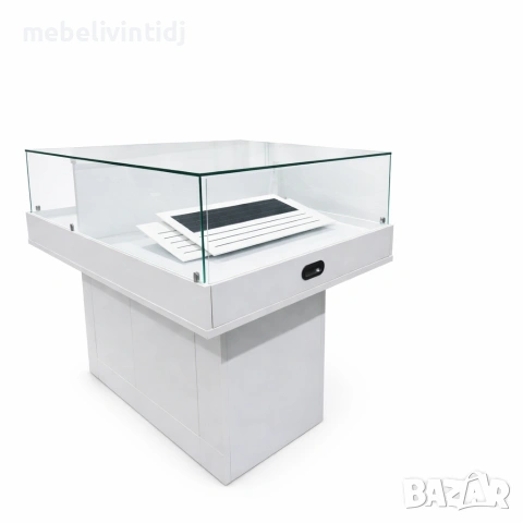 Стъклена витрина с шкаф – бяла