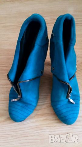 Естествен велур - Дамски обувки с ток! , снимка 5 - Дамски обувки на ток - 45221163