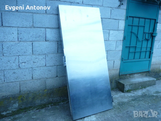 врата от хладилна камера