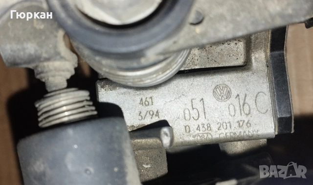 VW  1.8 Карбуратор 0438201176, снимка 2 - Части - 52239617