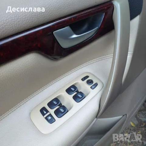 Volvo S60 Benzin-Gaz, снимка 9 - Автомобили и джипове - 47815553