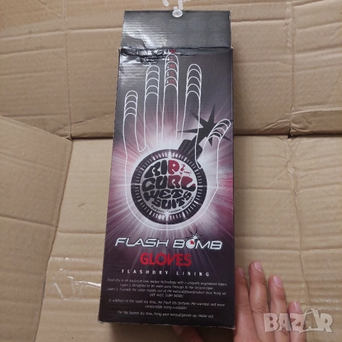 водолазни Ръкавици за неопренов костюм Rip Curl Flashbomb 5/3 мм с три пръста, снимка 2 - Водни спортове - 52368135