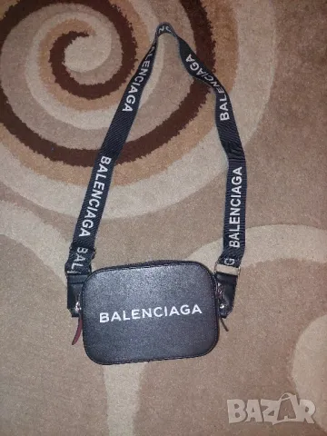 Дамска чанта Balenciaga , снимка 1 - Чанти - 49046937