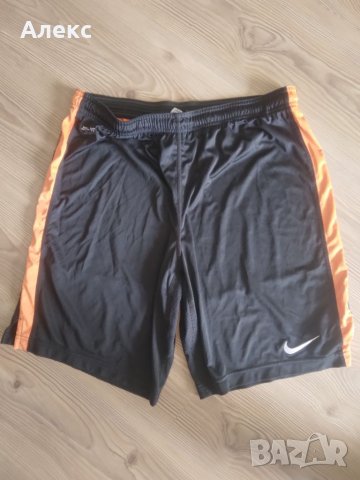 Nike Dri-Fit - къси панталони, снимка 3 - Спортни дрехи, екипи - 46060293