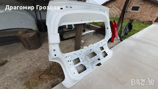 Оригинален заден капак (врата) на багажника за Citroën C3 III  / Ситроен Ц3  (2016-2024), снимка 12 - Части - 49858230