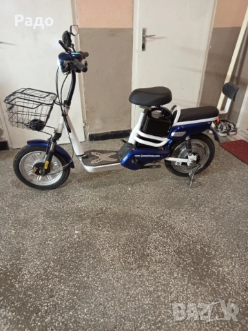 Електрически скутер с подаръци , снимка 2 - Мотоциклети и мототехника - 52840496