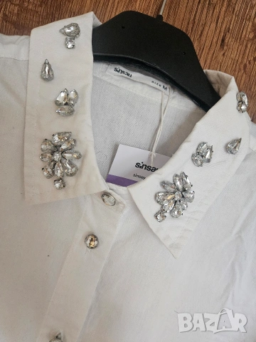 Риза с камъни нова, снимка 3 - Ризи - 53836113