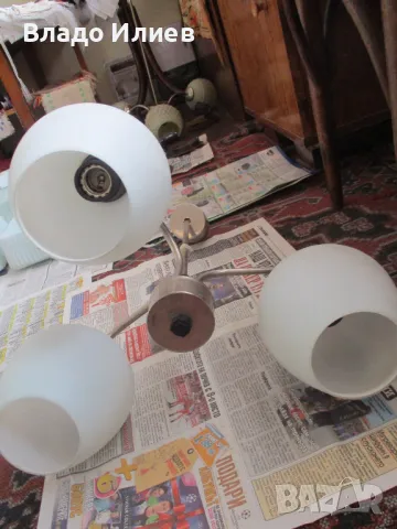 Полилеи, абажури, плафони и водонепроницаема лампа –всички винтидж ,работещи  и добре запазени, снимка 15 - Полилеи - 33861044