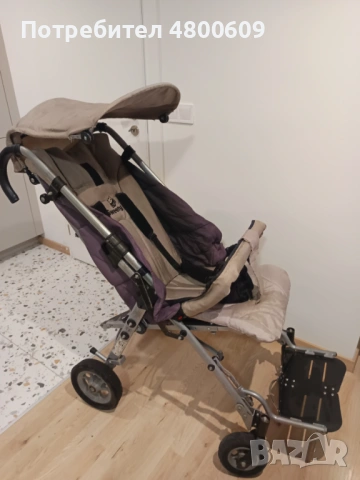 Количка за деца с увреждания.