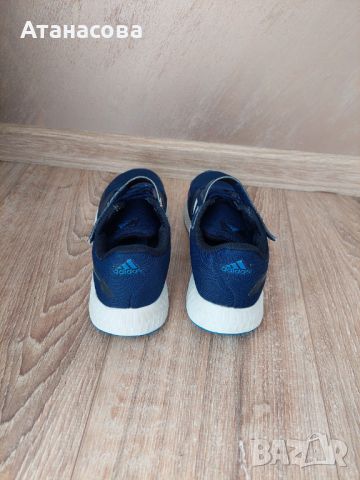 Детски маратонки adidas, снимка 2 - Детски маратонки - 45354613