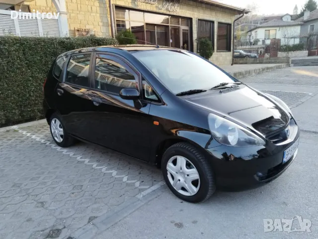 Продава се Хонда джаз Honda jazz 1.4i, снимка 1 - Автомобили и джипове - 48888197