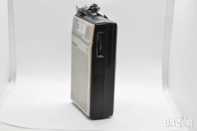 Радио National R-1016, снимка 2 - Радиокасетофони, транзистори - 52381862