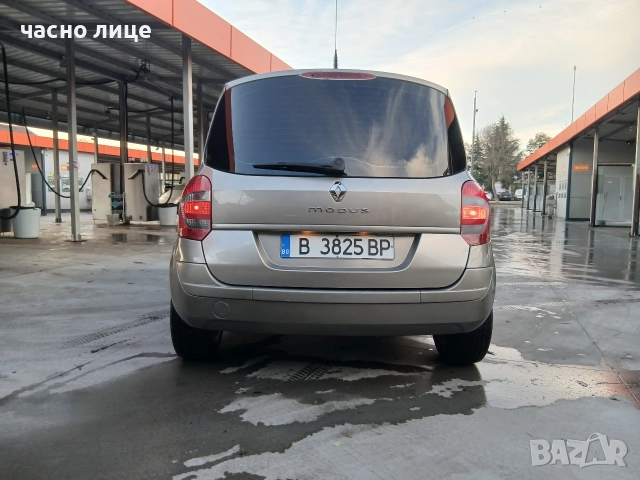 Renault Modus 1.5 DCI 87 кс 2008 гд, снимка 8 - Автомобили и джипове - 52663997